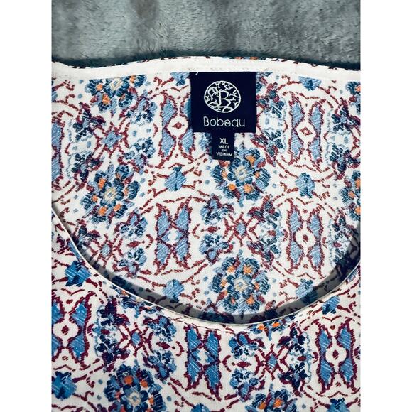 NWOT Bobeau Size XL Floral Patterned Women's‎ Cold Shoulder Top Lightweight - Picture 2 of 9